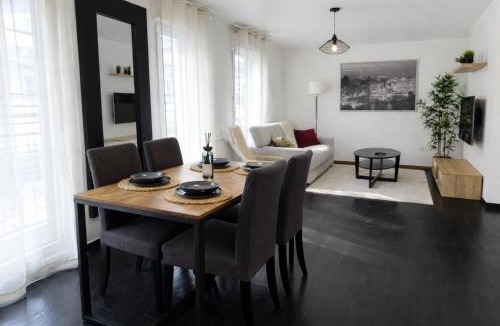 Champs-sur-Marne Apartment | Paris Disney Home Premium Duplex