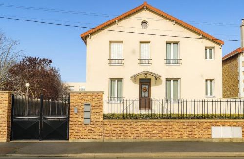 Villemomble Apartment | Paris & Disneyland 20 minutes