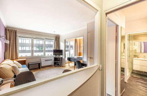 Issy-les-Moulineaux Apartment | Paris Expo Aparthotel Porte de Versailles +Parking
