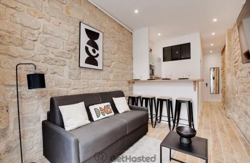 Quartier de la Porte-Saint-Denis Apartment | Paris Hideaway, Private Cinema - GetHosted