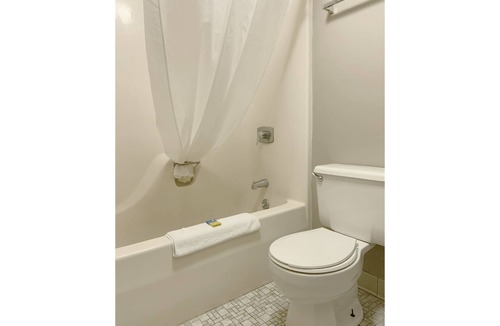 Paris Hotel | Paris Inn and Suites