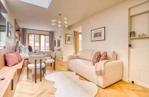 Saint-Vincent-de-Paul Apartment | Paris La Belle - Lafayette