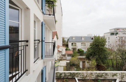 Puteaux Apartment | Paris-La Défense-Puteaux-Parking-Mobility lease