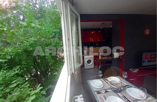 Puteaux Apartment | Paris La Défense's must-see event