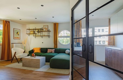 Faubourg de l'Arche Apartment | Paris La Defense Design residence