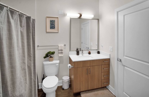 The Gulch Apartment | Paris Nashville W Pool Gym Parking