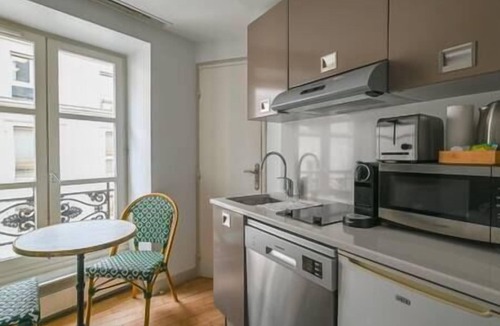 Gaillon Apartment | Paris, Opéra 4d.en Plein Coeur de la Paris
