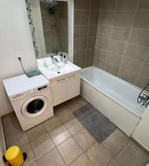 Villemomble Apartment | Paris Panorama