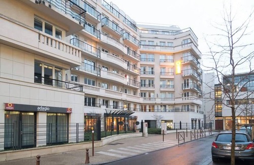 Quartier de Javel Apartment | Paris Porte de Versailles Cosy Lodge 2 Appart hôtel parking wifi 4 pers