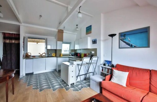 Quartier du Gros-Caillou Apartment | Paris Rooftop Eiffel Tower view by Mon Petit Faré