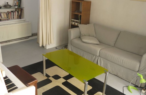 Montmartre Apartment | Paris rustique