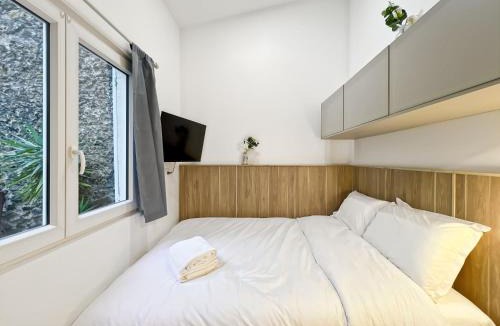 Quartier de la Goutte-d'Or Apartment | Paris Studio in Montmartre Area near Metro & Shops
