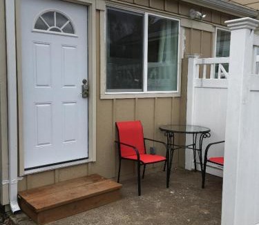 Amazon Apartment | Paris Studio