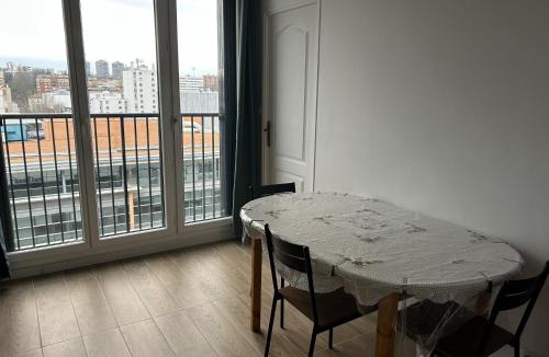 Centre-ville Apartment | Paris visite