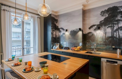 Quartier de la Plaine-de-Monceaux Apartment | Paris Wagram Design Residences