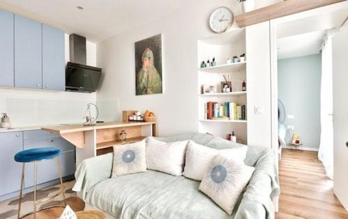 Quartier de Rochechouart Apartment | Paris9