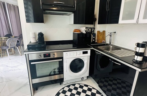 La Villette Apartment | Parisian apartment