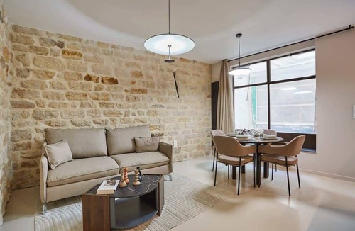 Quartier de la Folie-Mericourt Apartment | Parisian Apartment - Oberkampf - Le Marais