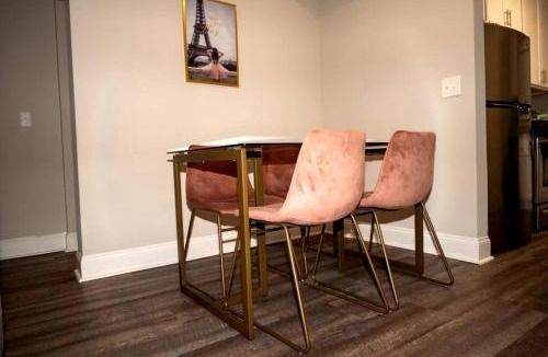Lindridge-Martin Manor Apartment | Parisian Chic in Atlanta's Heart