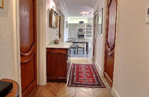 Notre Dame Apartment | Parisian Home |247| 1 chambre | Île de la Cité