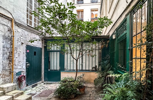 Archives Apartment | Parisian Home | S03360 | Studio |Marais - Bastille