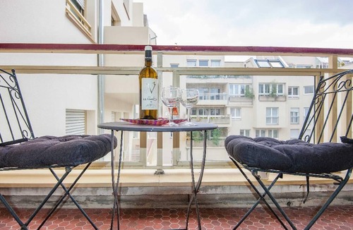 Quartier de l'Horloge Apartment | Parisian Home | Studio | Quartier de l'Horloge