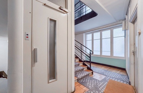 Enfants-Rouges Apartment | Parisian Home | Studio | Temple - République