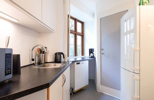 Osterbro Apartment | Park 1 - Lovely 1-Bdr Apt Close to Metro