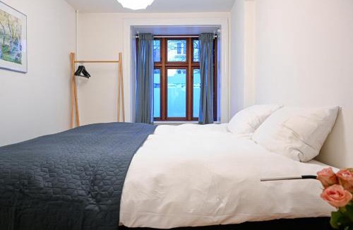 Osterbro Apartment | Park 2- Charming 1-Bdr Apt Close to Metro