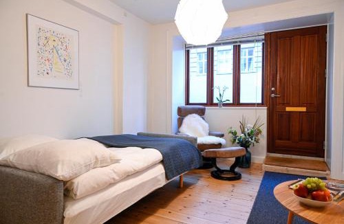 Osterbro Apartment | Park 2- Charming 1-Bdr Apt Close to Metro