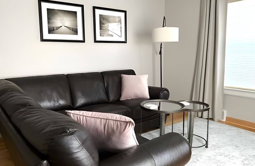 East Avenue Apartment | Park Avenue Residence - Historic 2-bed/2-bath
