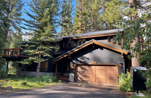 Tahoe Pines Cabin | Park Avenue Tahoe Lodge