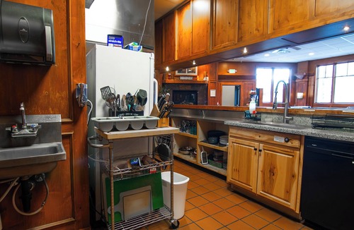 North Park City Hostel | Park City Hostel