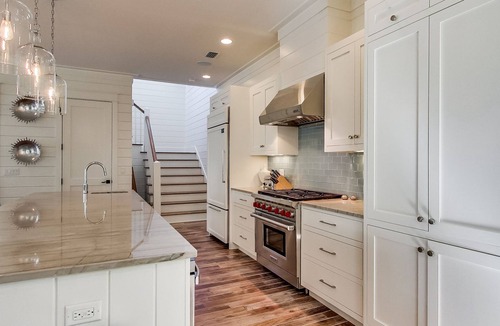 Watercolor House | Park District! Shuffleboard! Cornhole Boards! LSV!