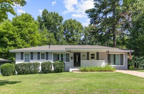 New Castle House | Park Drive Picturesque