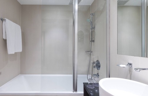 Heston Hotel | Park Grand Heathrow