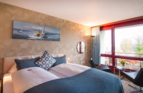 Romanshorn Hotel | Park - Hotel Inseli