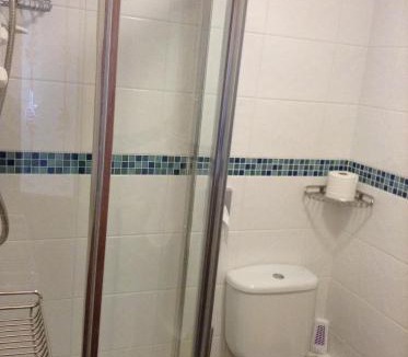 Warwick House | Park House Guest House