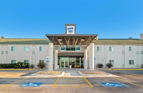 Grand Island Hotel | Park Inn by Radisson, Grand Island I-80