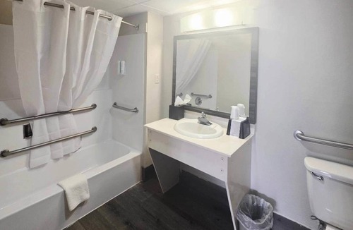 Pigeon Forge Hotel | Park Inn by Radisson, Pigeon Forge South