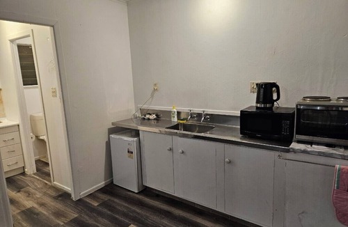 Te Awamutu Hotel | Park Lodge Motel