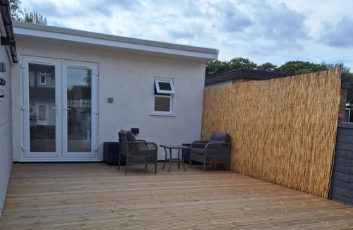 Blackfen and Lamorbey Apartment | Park Lodge Retreat at Sidcup