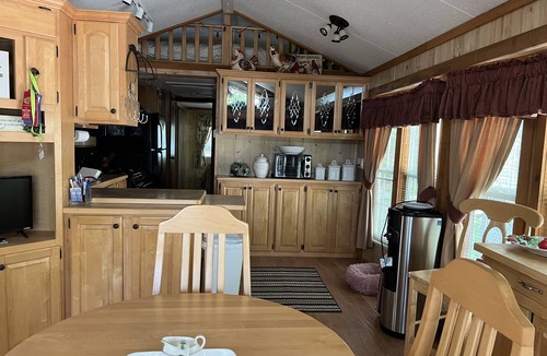 Preston House | Park Model