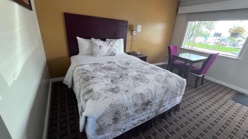 Tweed Hotel | Park Place Motel & Suites