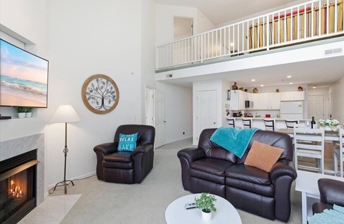 Kaiser Apartment | Park Place Villa|Seasonal Pool|LakeView|Gym