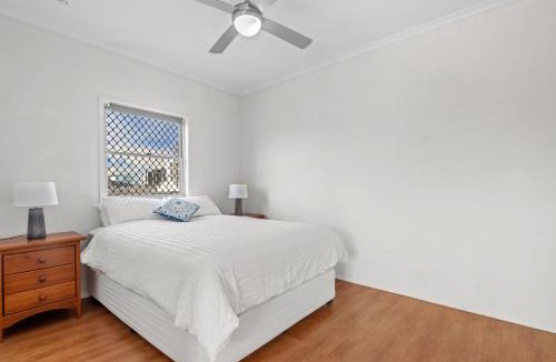 West End Apartment | Park the car & Explore Brisbane by Custom Bnb Hosting