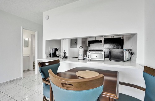 Golden Glades Apartment | Park Towers