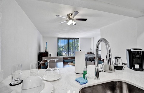 Golden Glades Apartment | Park Towers