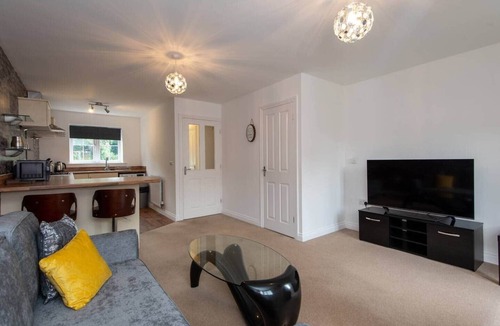 Billingham House | Park View, 2-bed home, both en-suite, 2 parking