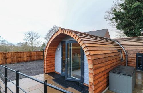 Melbourne House | Park View Lodge